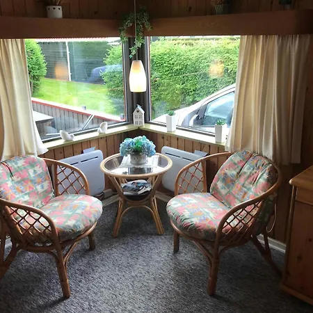 Summer House Only 150 Meters From The Water Nyaraló